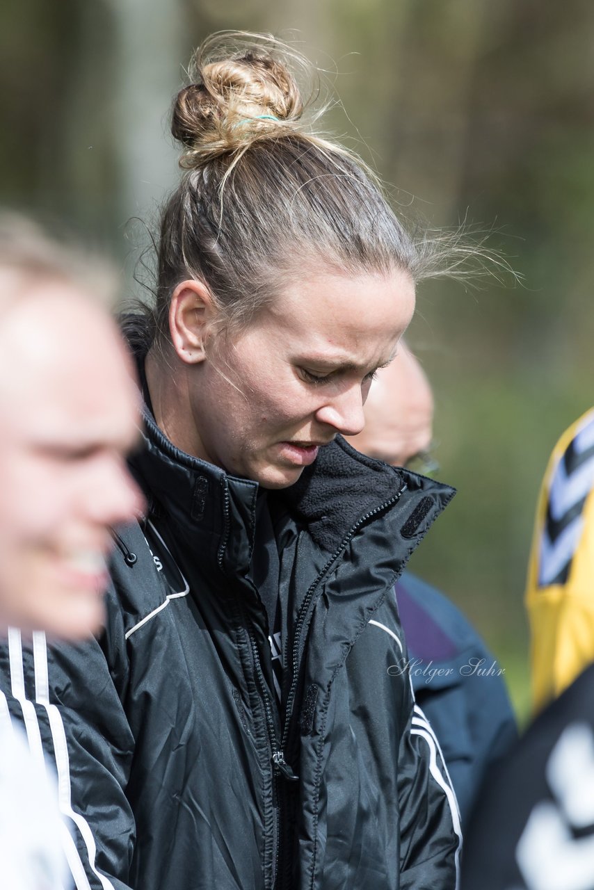 Bild 118 - Frauen SV Henstedt Ulzburg2 : TSV Schoenberg : Ergebnis: Abbruch